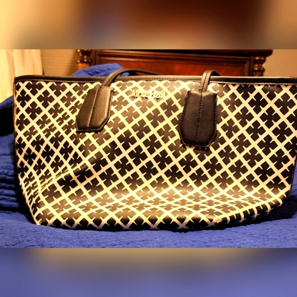 Kenneth Cole bag - Picture 1 of 2